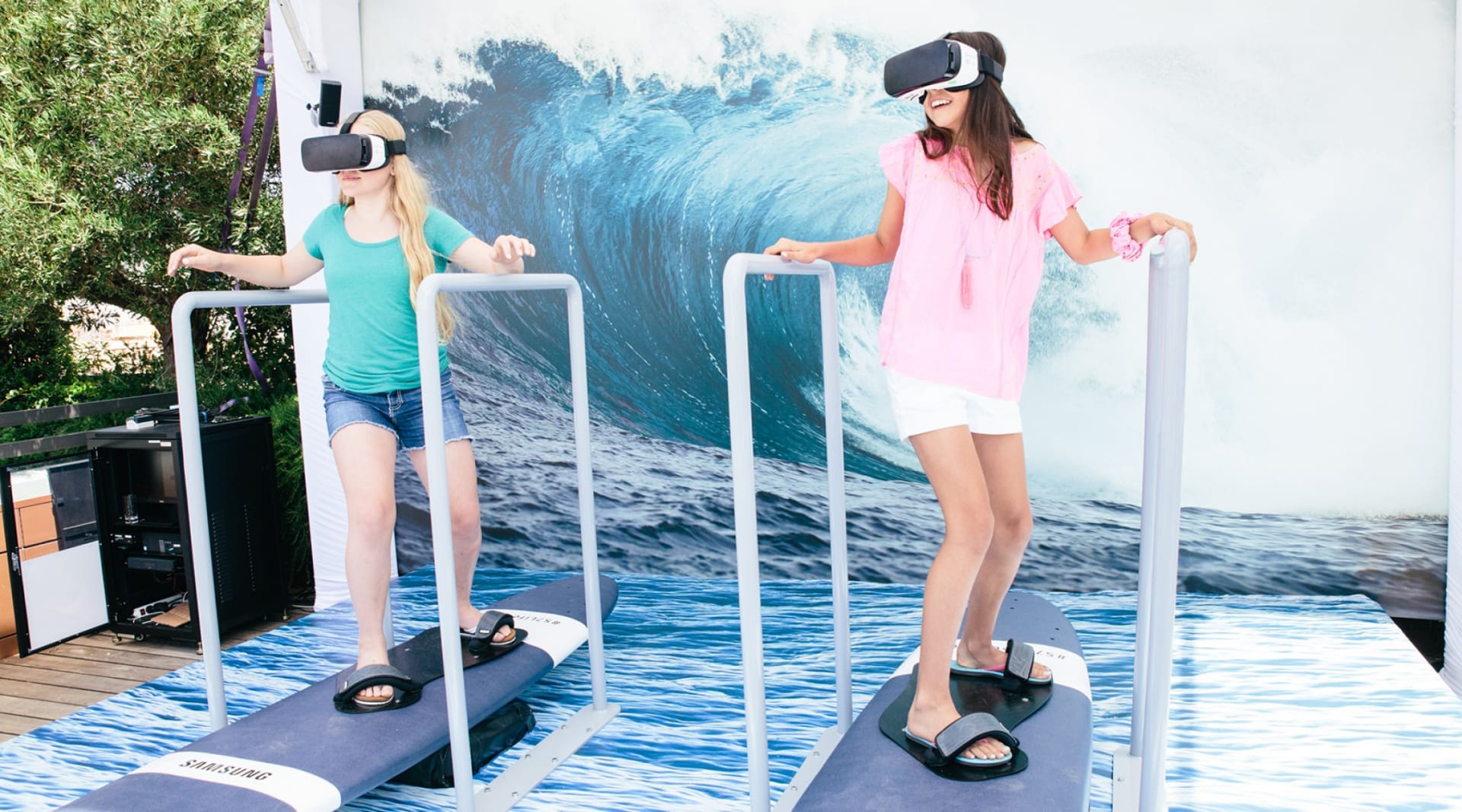 Surf-sim VR