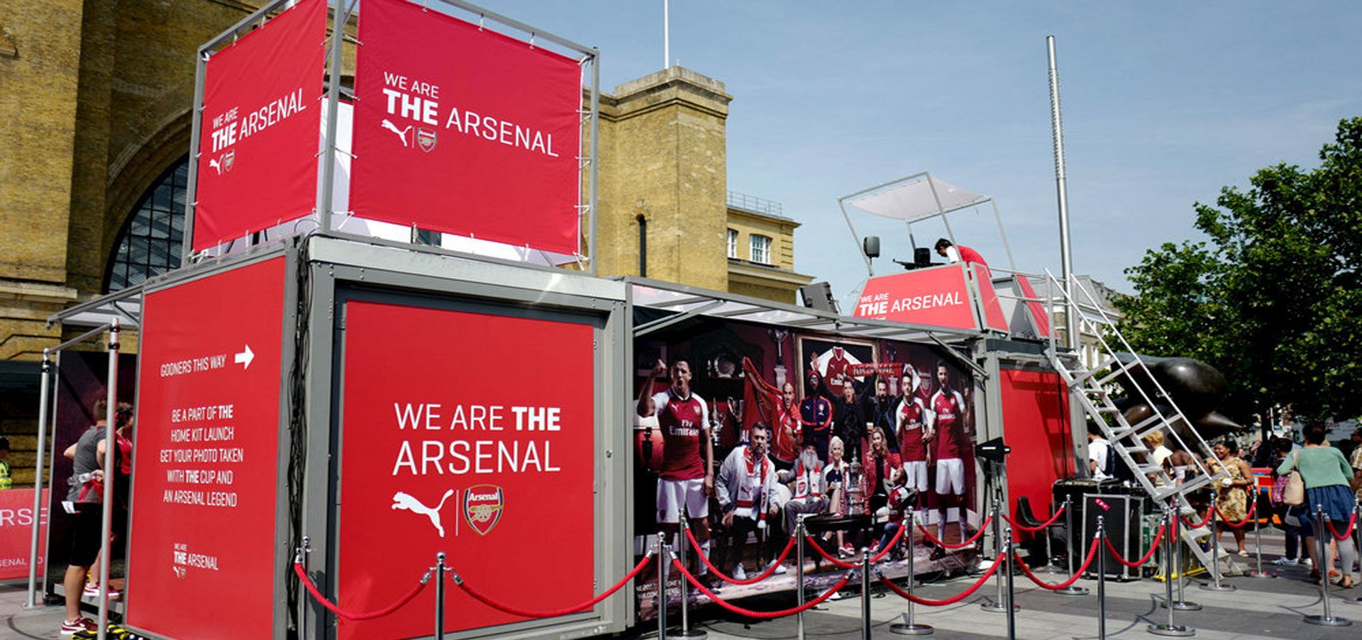 Puma presenta il nuovo kit dell'Arsenal FC