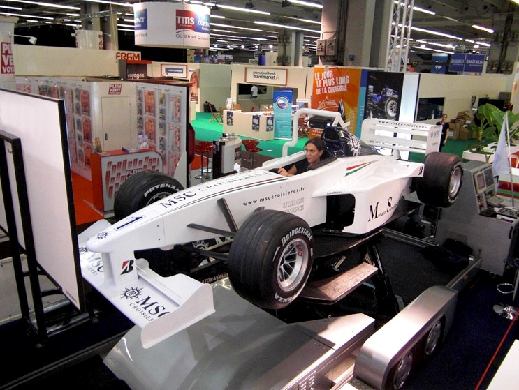 Full Motion Formula 1 Simulator