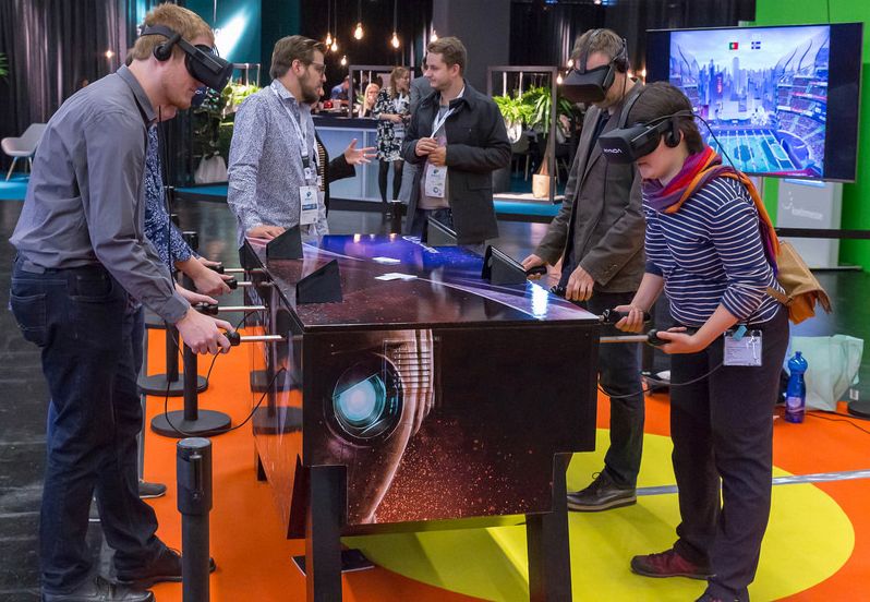 Virtual-football-table